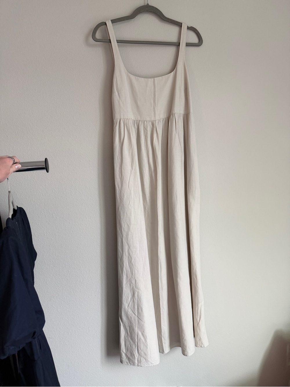 Women's Zara Cream Maxi Sundress - Simple Scoop Neck